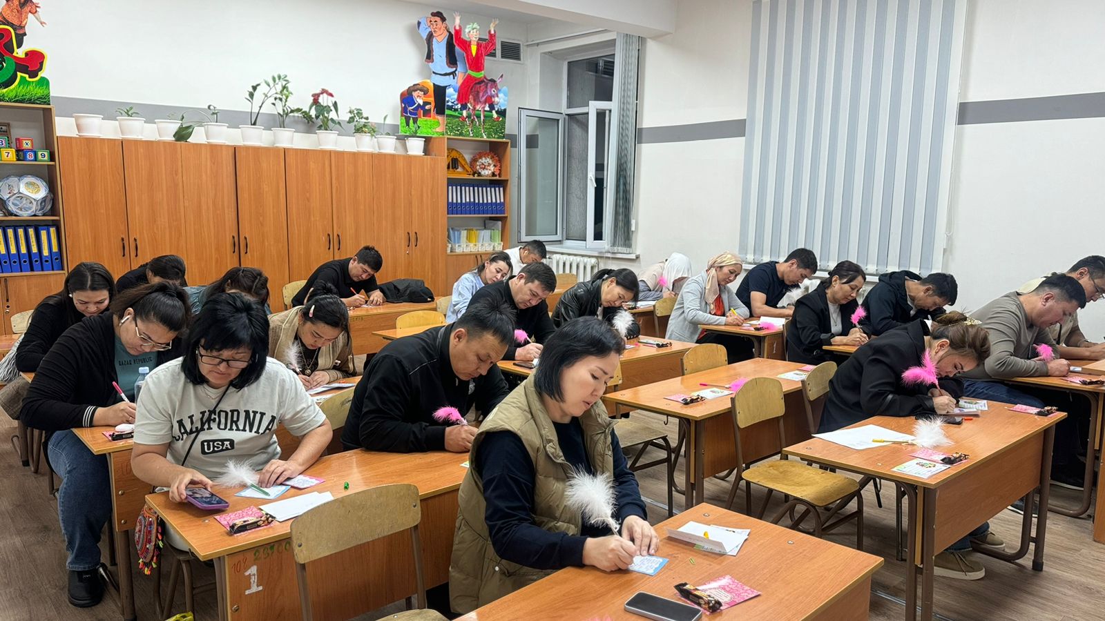 "Бала тәрбиесінде ата-анаға  психологиялық көмек" атты ата-аналар жиналысы