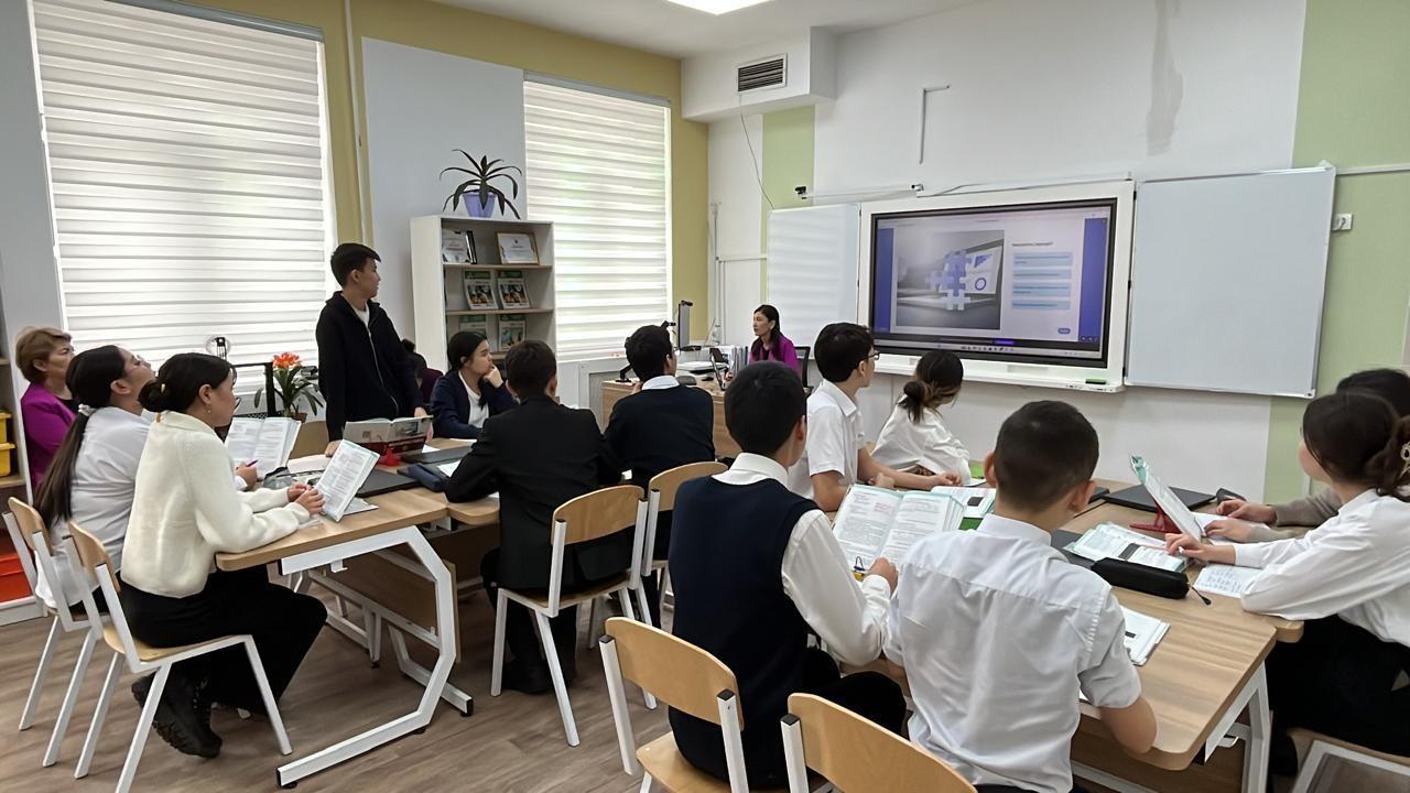 Информатика пәнінен ашық сабақ