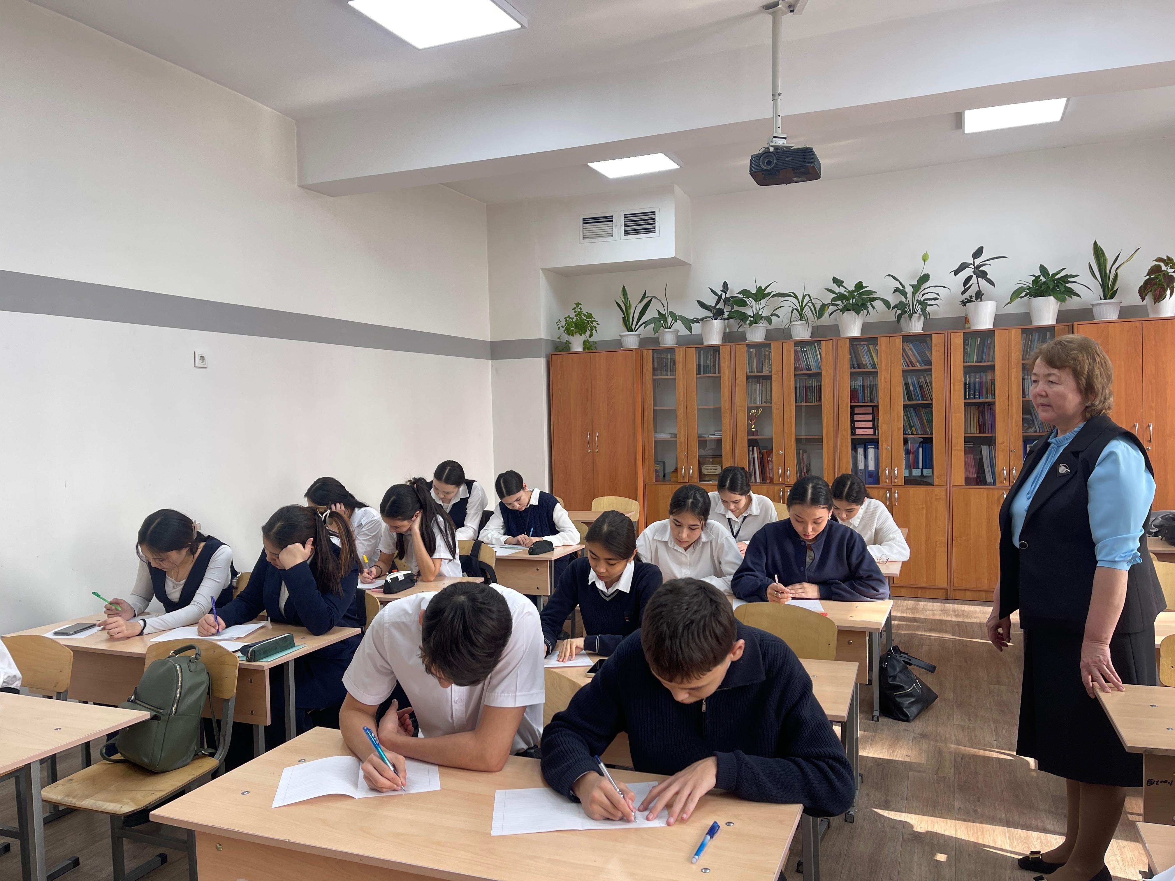 «Заң – тәртіп пен қауіпсіздіктің негізі» эссе байқау