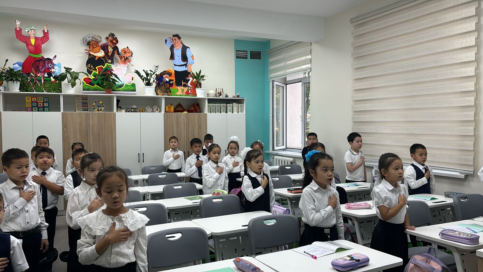 Қазақстан Республикасының Гимнін орындау