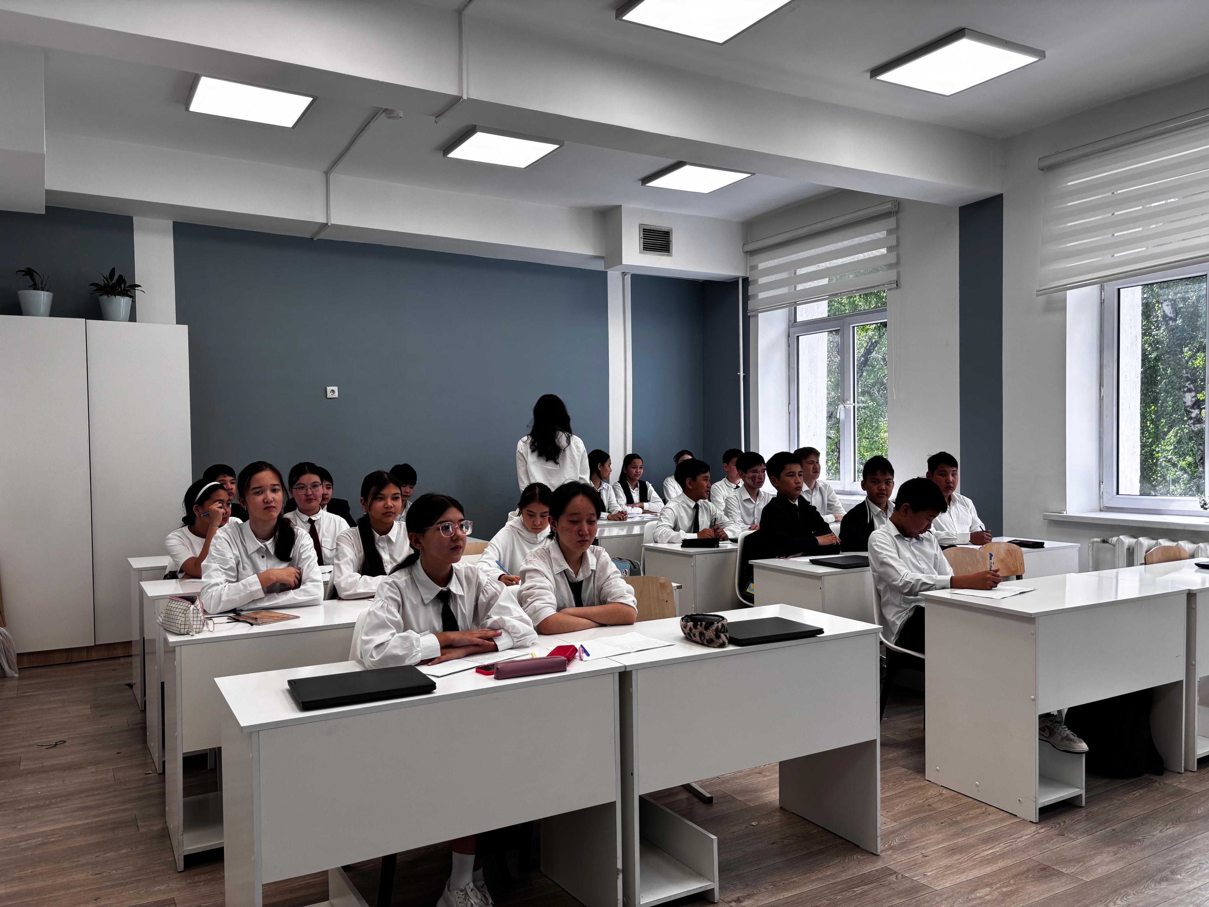 Адал азамат:«Отанды сүю – отбасынан басталады»