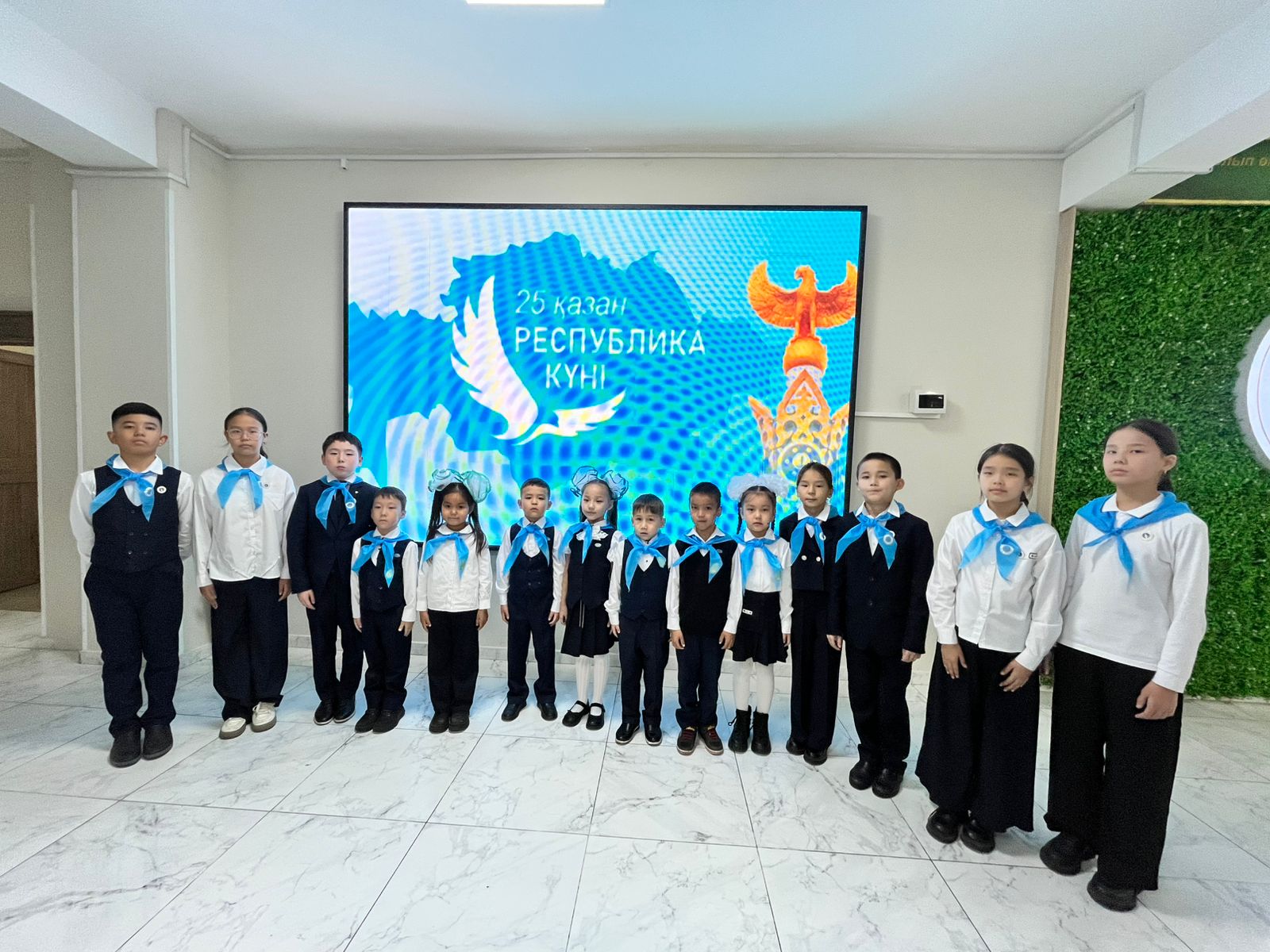 "Жас Қыран"  және "Жас Ұлан" ұйымына қабылдау